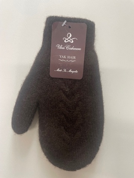 Варежки женские