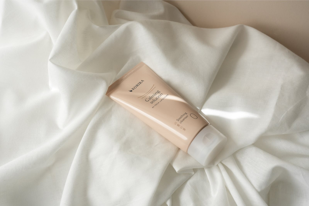 KORIKA HI-TECH LIPOSOME Calming solution Soothing cleanser - успокаивающий очищающий крем /   150  ml  / GTIN 8059300538920