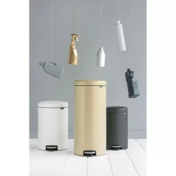 Brabantia - Контейнер для мусора NewIcon 12л, матовый белый / артикул   113789  / GTIN 8710755113789