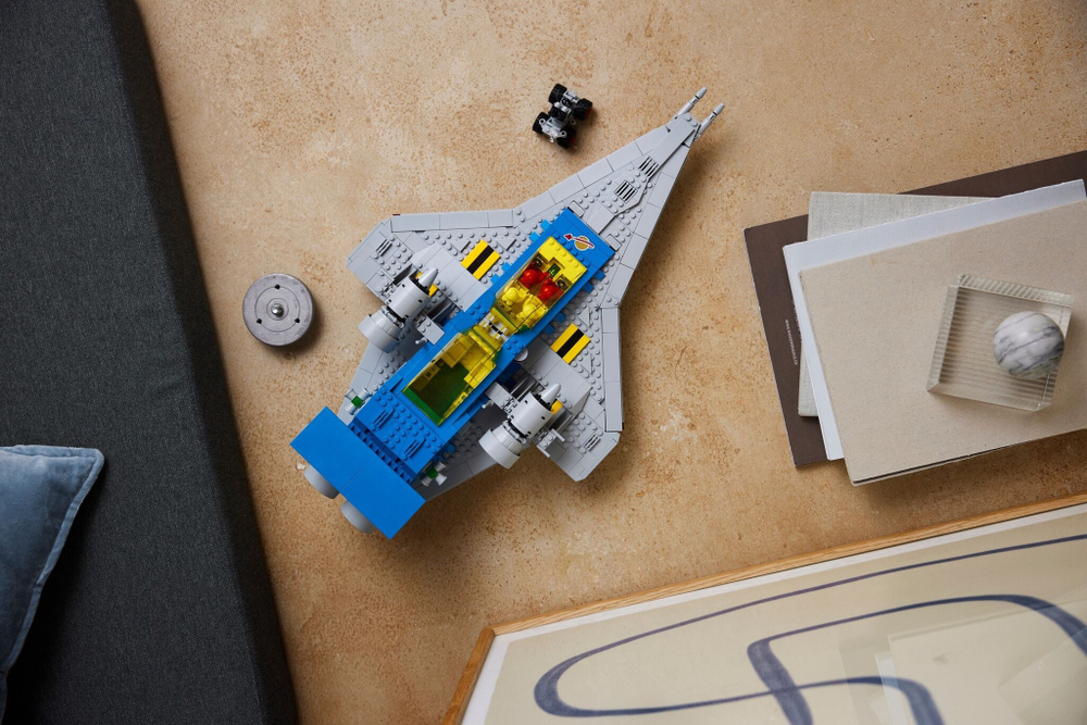 Конструктор LEGO Space  10497 Исследователь галактики