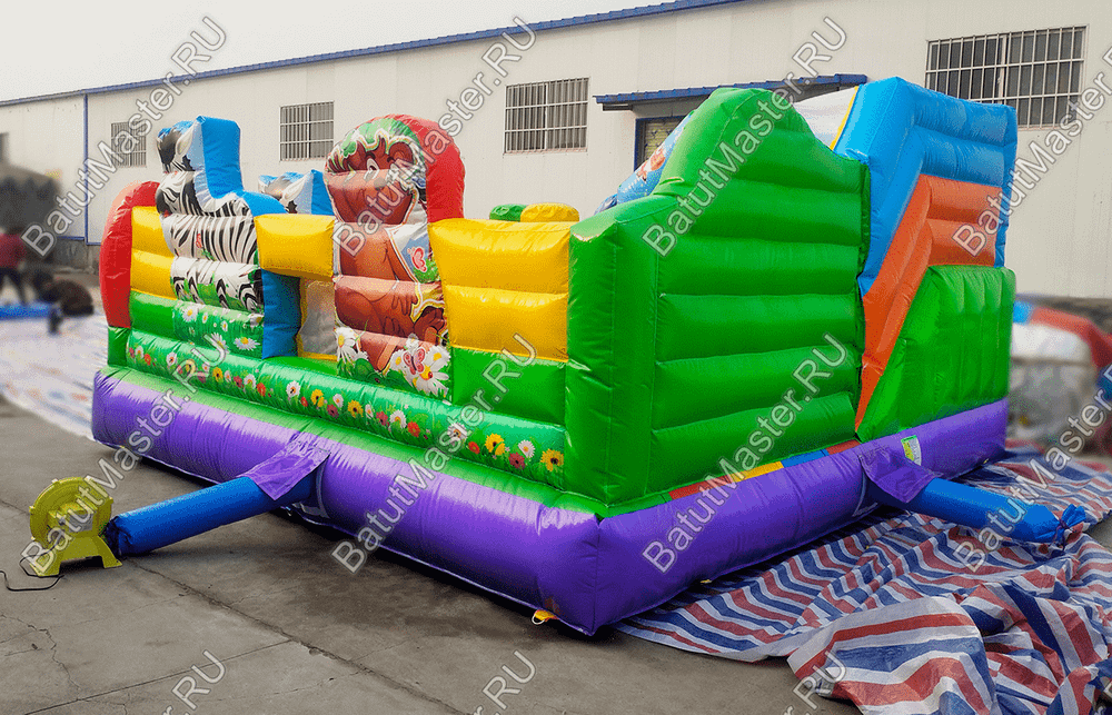 Коммерческий надувной батут "Царство зверей 3", 5x5x2.8 м