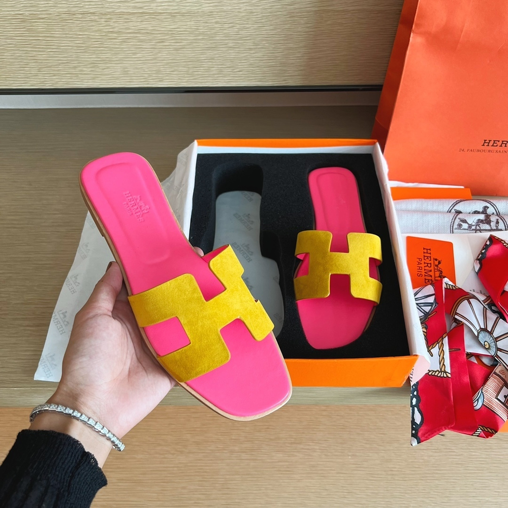 Hermes Oran Sandal