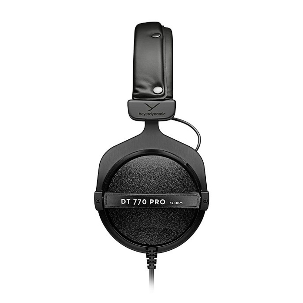 Проводные полноразмерные наушники Beyerdynamic DT 770 PRO 32 Ом