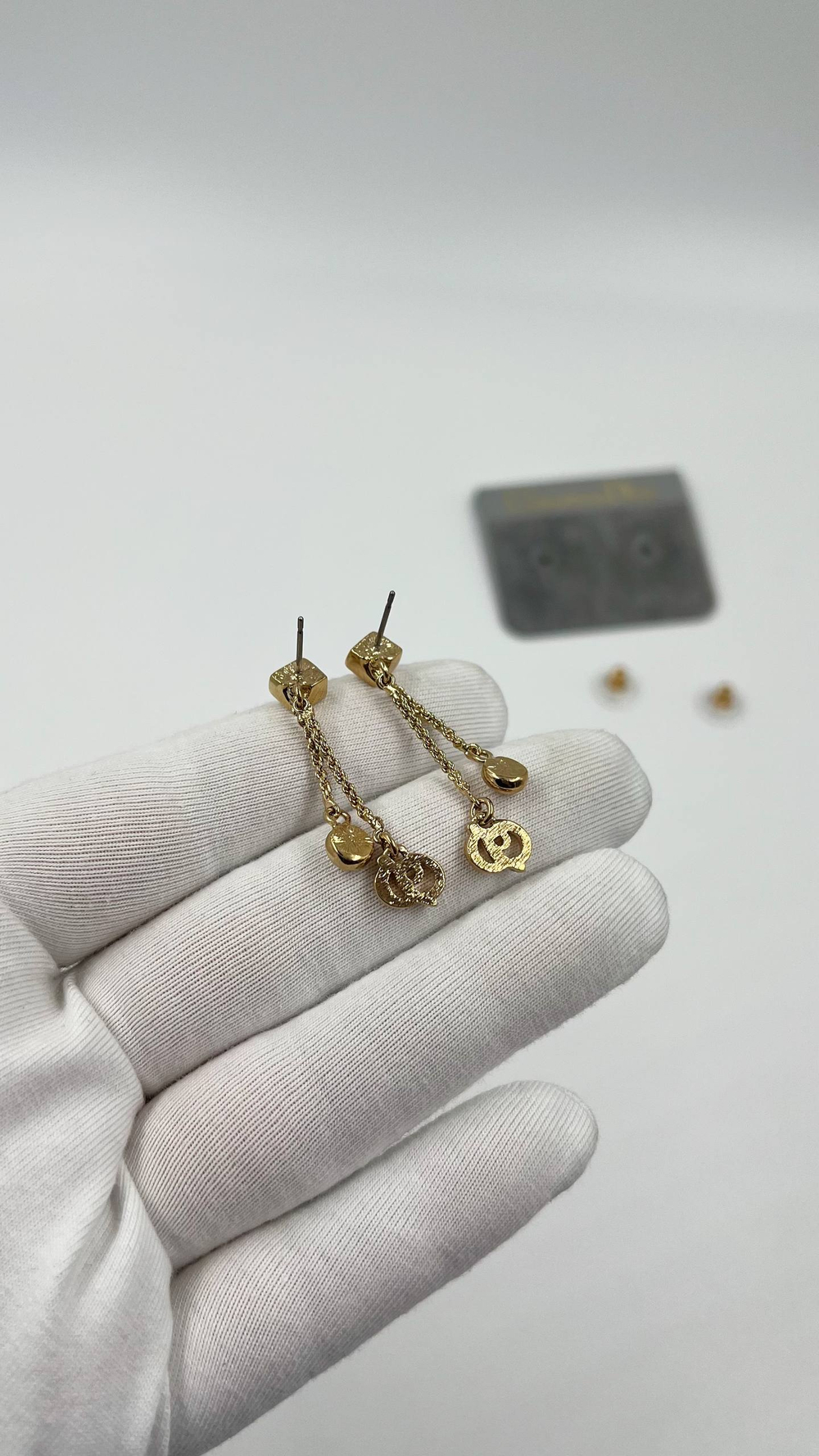 Серьги с подвесками Christian Dior