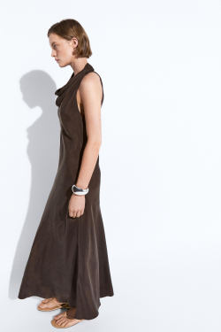Massimo Dutti Длинное платье с драпированным вырезом, коричневый