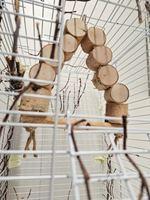 Качели для мелких птиц из дерева