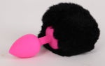 Розовая силиконовая пробка с черным хвостом "Задорный кролик" (Цвет: розовый с черным)
