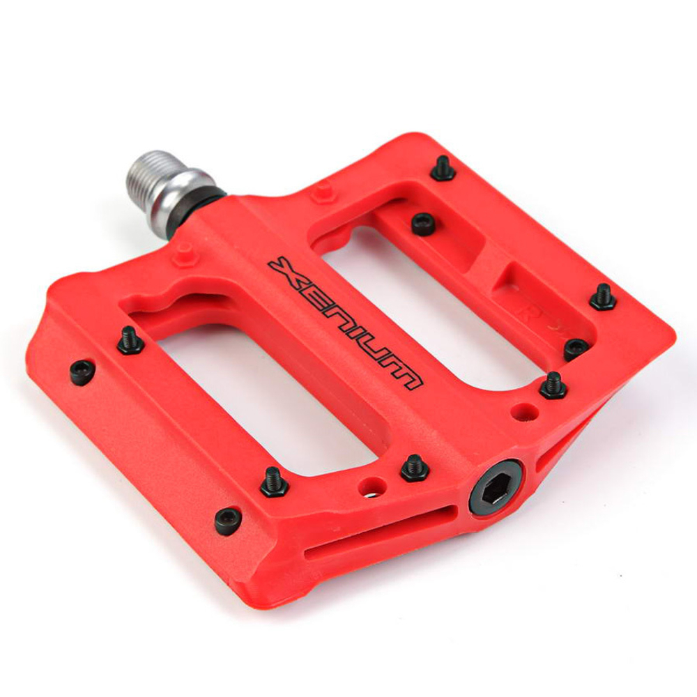 Педали Xenium P-12-A пром. подш. шипы металл 341гр Red-orange