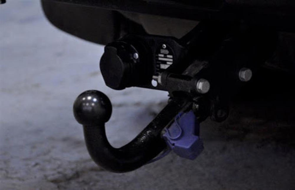 Фаркоп Brink (Thule) 402800 для Land Rover Range Rover 2002-2005(паспорт и сертификат в комплекте)(без электрики)