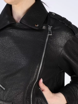 Кожаная куртка демисезонная косуха оверсайз