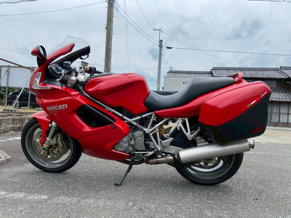 Ducati ST3 2005