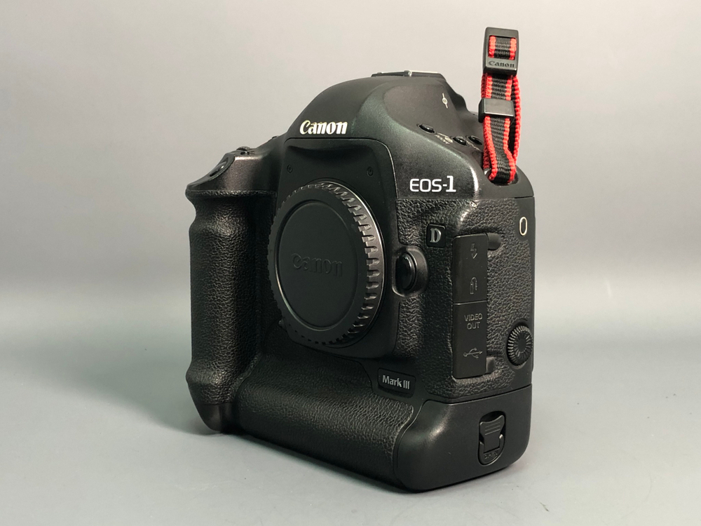 Canon EOS 1D Mark III