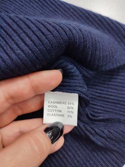 Свитер теплый 46/48 размер, новый