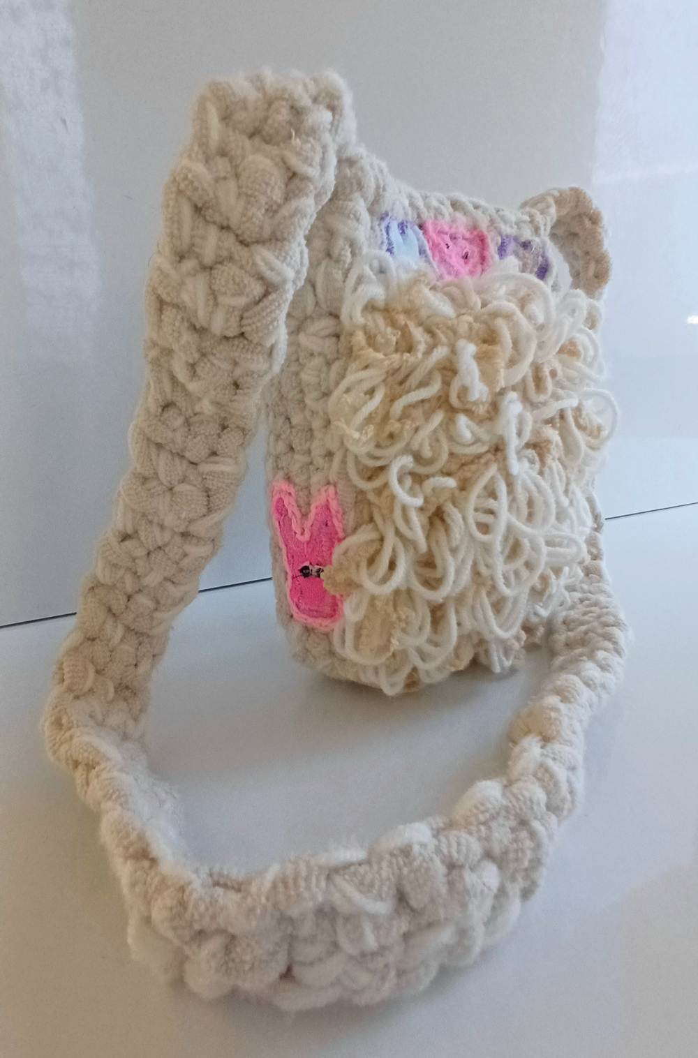 Сумочка кроссбоди и митенки