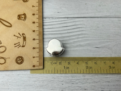 Фиксатор ДЛЯ ШНУРА 2 отв. moncler никель