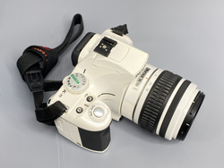 Pentax K-m kit 18-55mm 4000 кадров