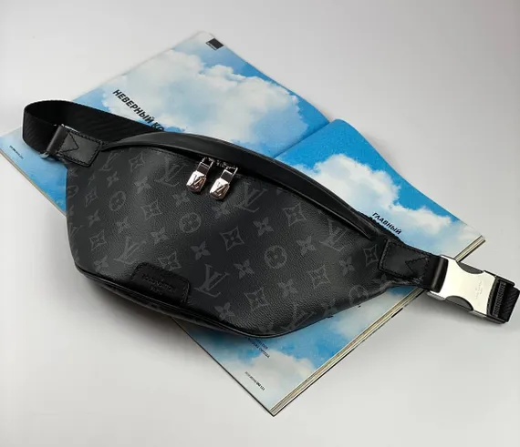 Поясная сумка Louis Vuitton Discovery PM канва Monogram Eclipse