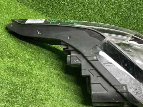 Фара правая Kia Seltos (2019-2025) галоген