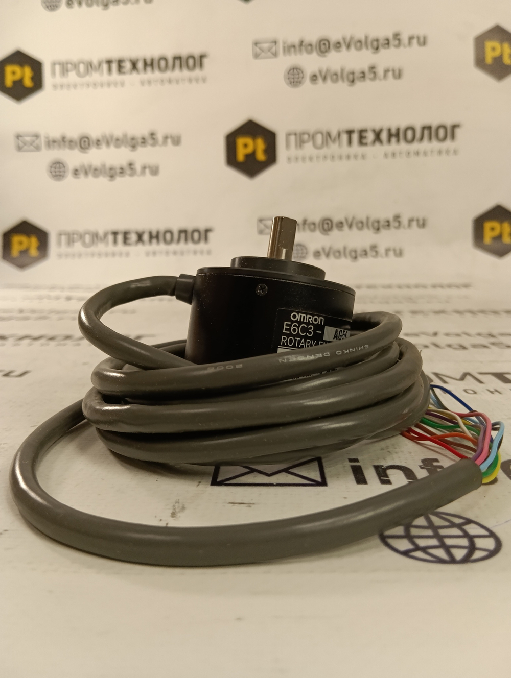 Omron E6C3-AG5C новое