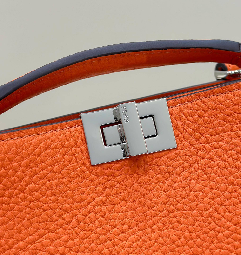 Fendi Peekaboo ISeeU XCross 23 cm