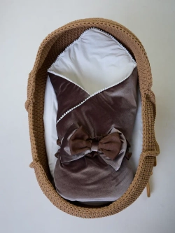 Конверт одеяло на выписку осень с костюмом