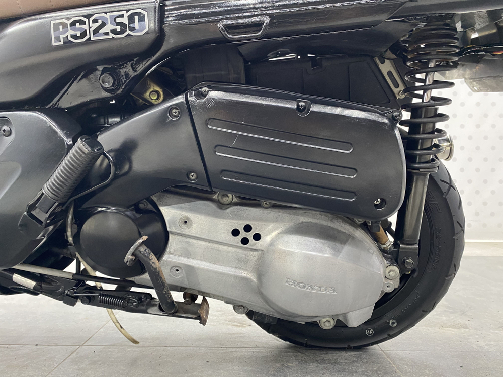 Honda PS250 Big Ruckus , 2004