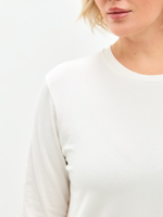 Молочный лонгслив свободного кроя