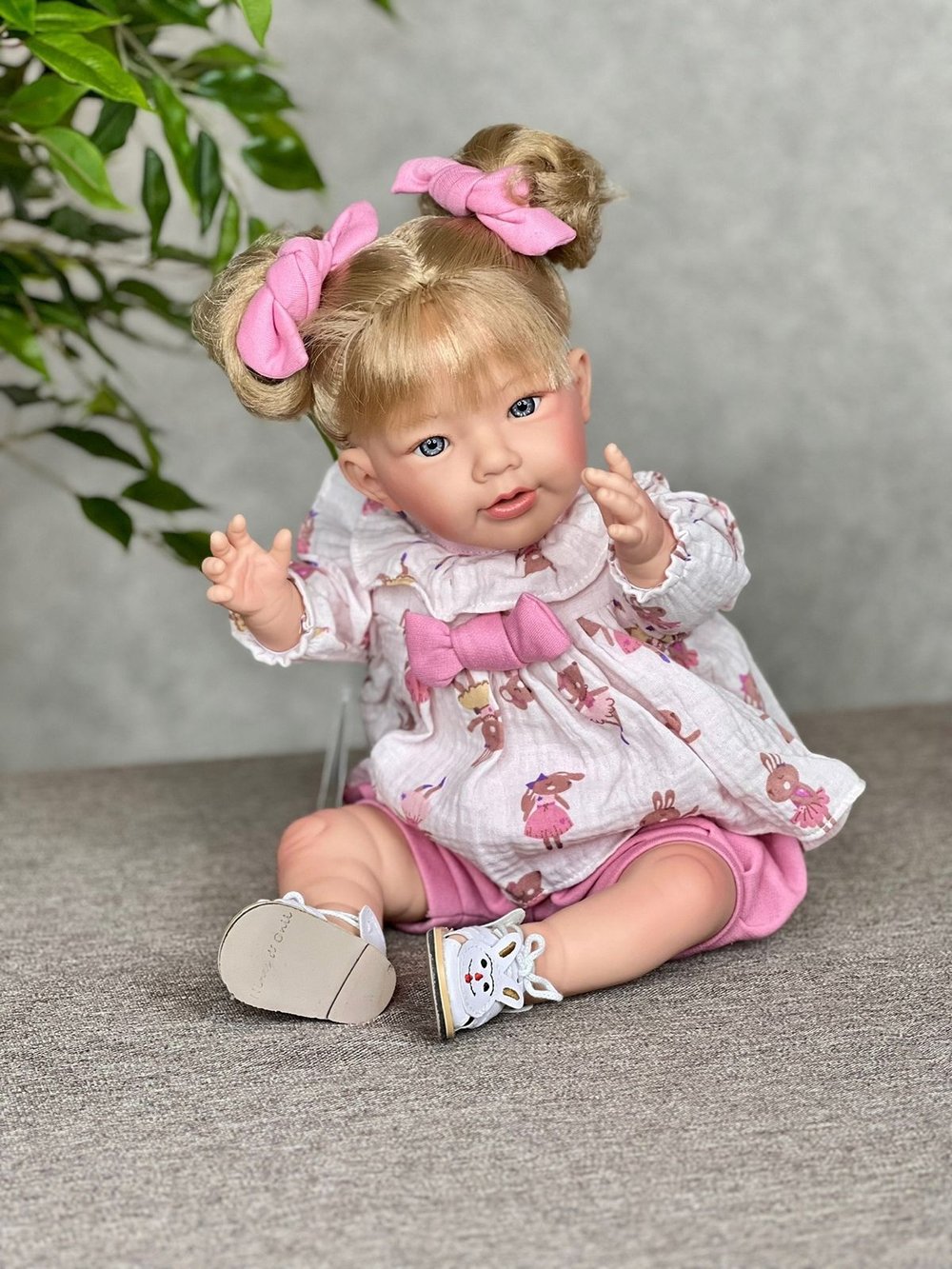 Кукла Nines 48см Chloe мягконабивная (N6800K)