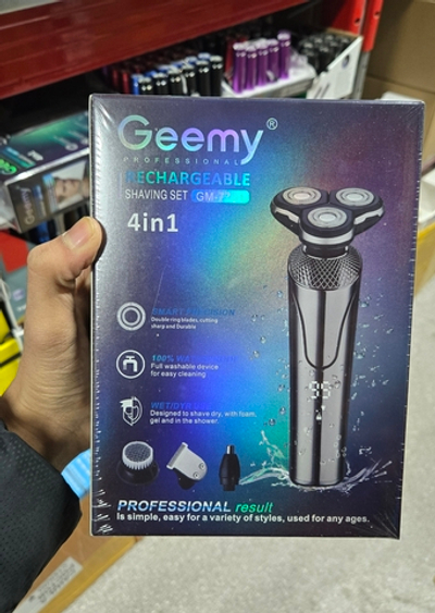Бритва электробритва GEEMY GM-7761