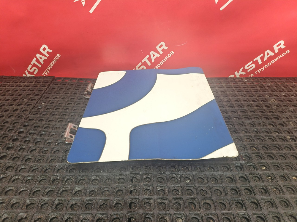 Крышка инструментального ящика 2022г.