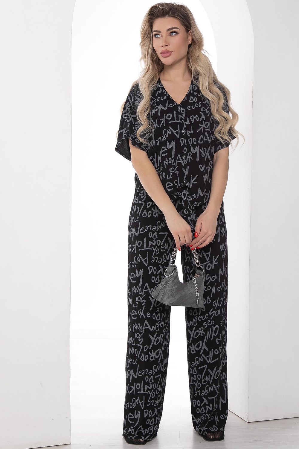 Костюм Чистый лист НЬЮ (черный) К15901-7М LT Collection