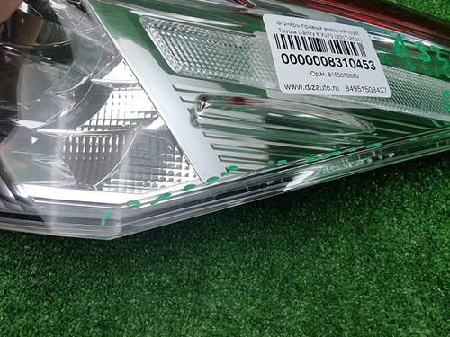 Фонарь правый внешний Toyota Camry XV70 17-нв LED
