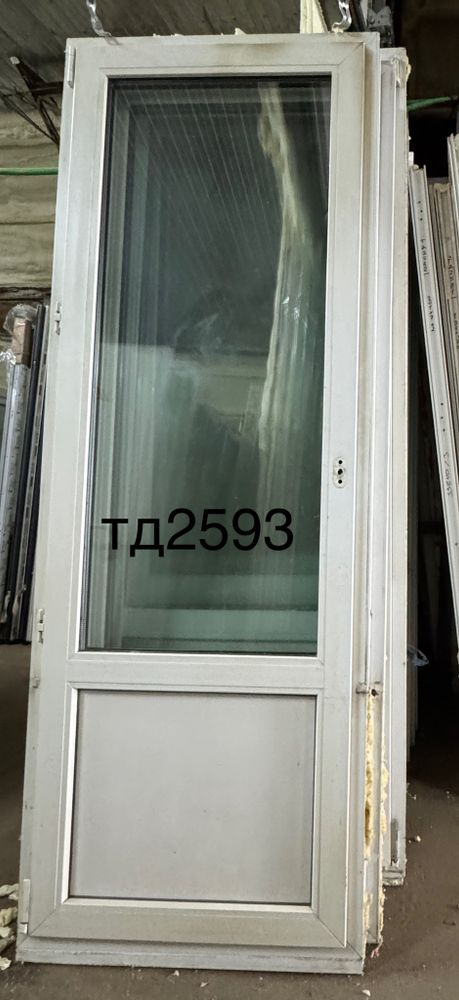 Дверь Пластиковая Б/У 211(в) х 75(ш) Балконная