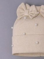 Шапка для девочки на осень с бусинами и снуд