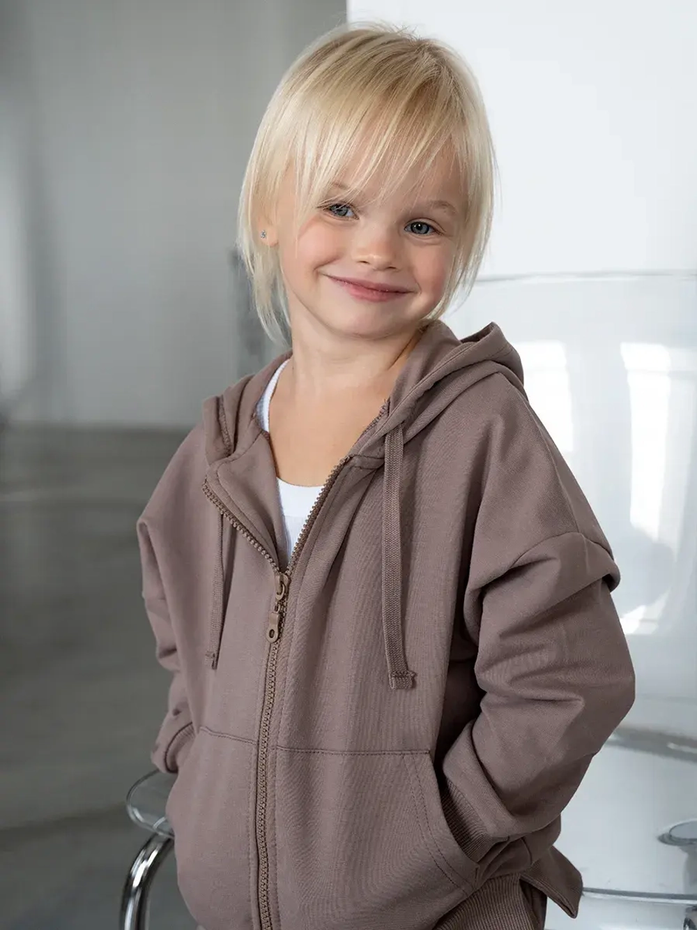 Спортивный костюм для девочки в школу