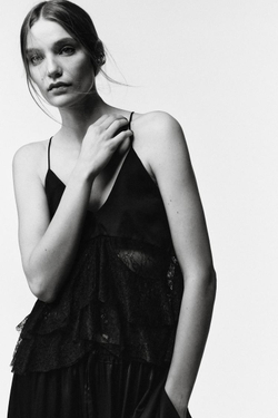 ZARA ТОП НА ТОНКИХ БРЕТЕЛЯХ, ЧЕРНЫЙ