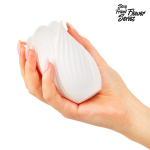 Белый нереалистичный мастурбатор 15см в форме бутона цветка Bior Toys Sexy Friend Flower Chloris SF-70280