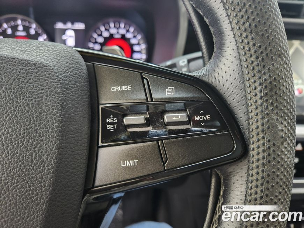 KG Mobility (Ssangyong) Beautiful Korando Бензин 1.5 2WD C5 (10.2019)