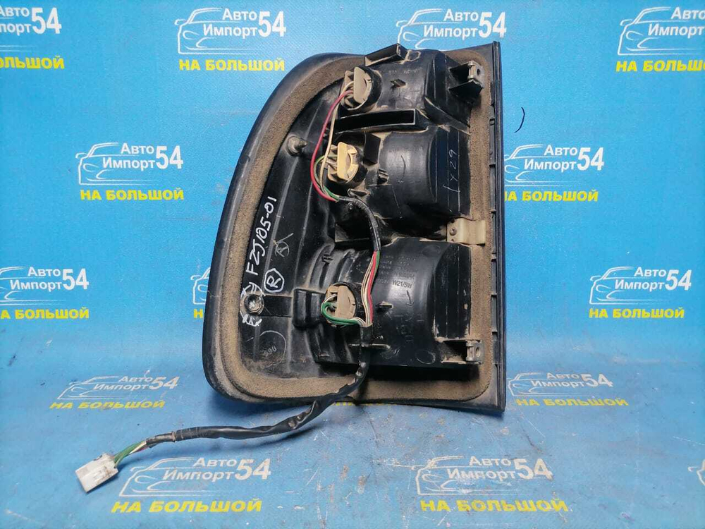 Стоп правый TOYOTA LAND CRUISER 1999