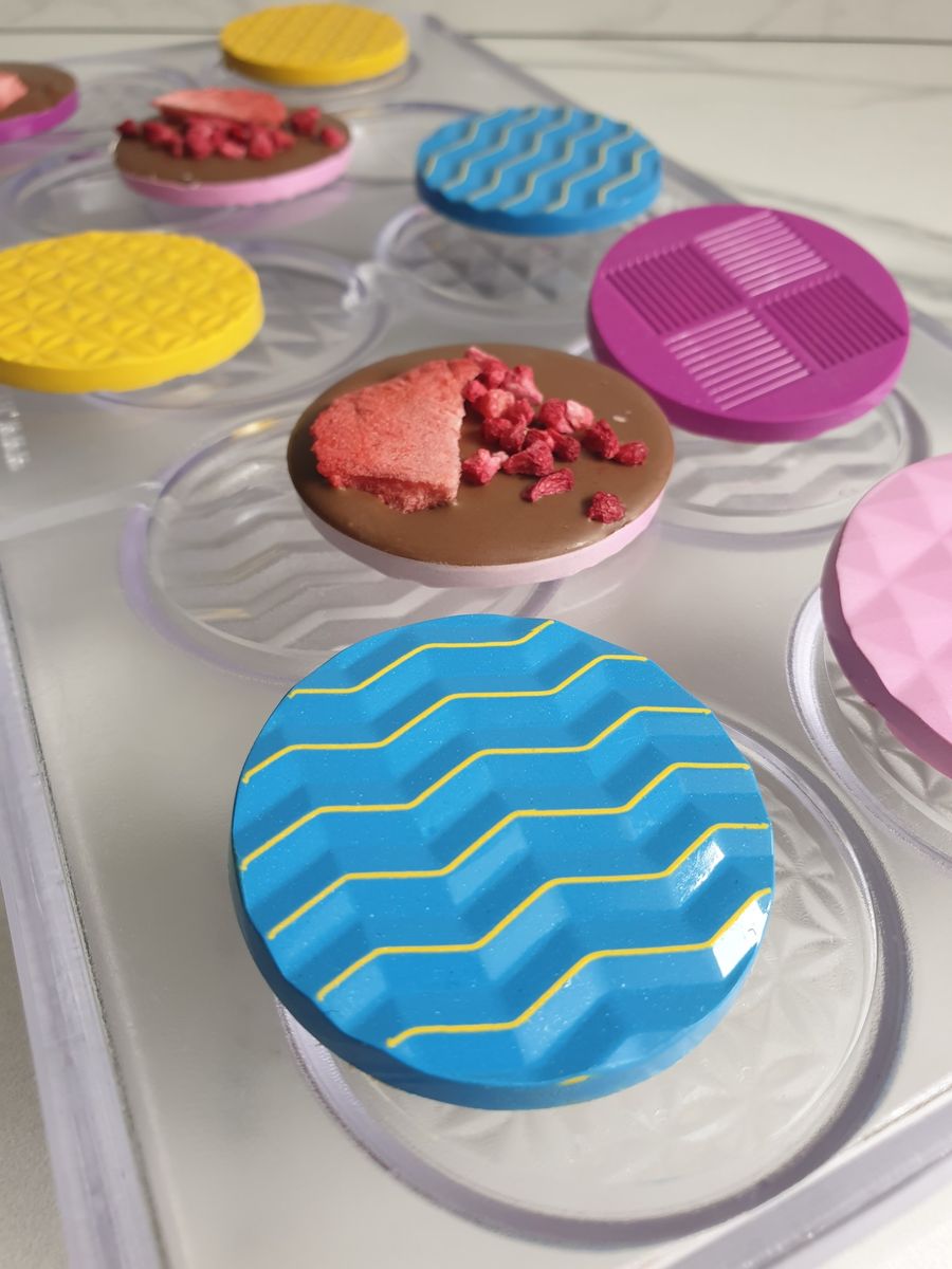 103 | Форма для шоколадных конфет "Медианты" (275*135мм)