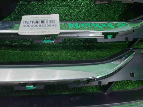 Решетка радиатора Hyundai Santa Fe 3 DM (12-16)