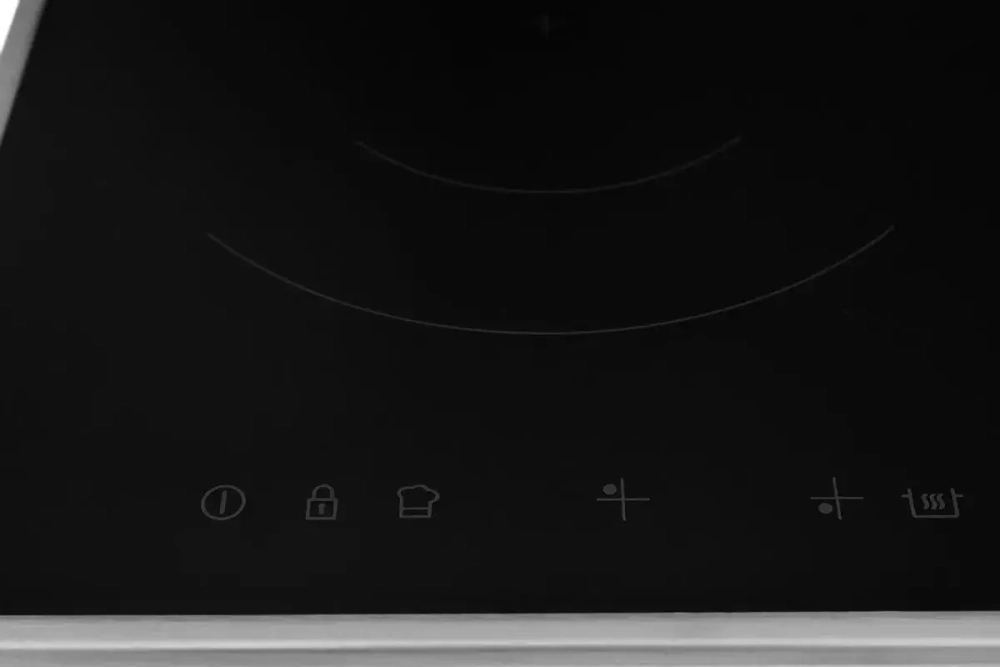 Электрическая варочная панель Beko HIC64503TX