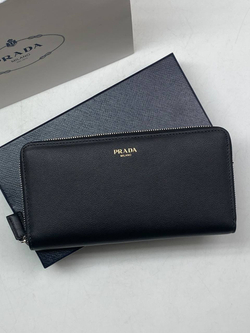 Кошелёк Prada