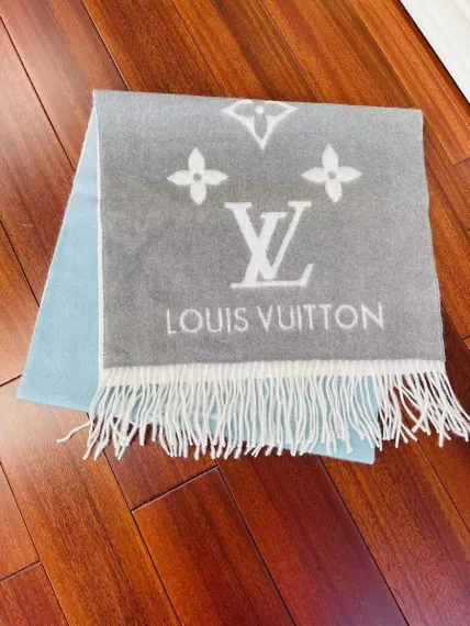 Шарф Louis Vuitton Reykjavik Gradient