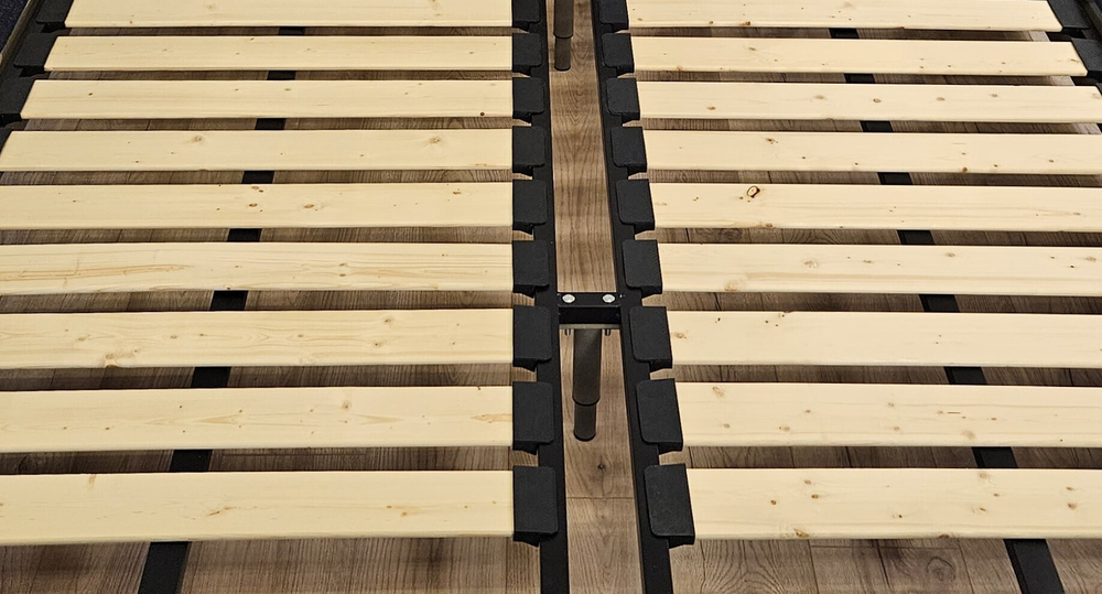 Двуспальная кровать Rever