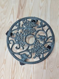 Iron Garden Подставка декоративная