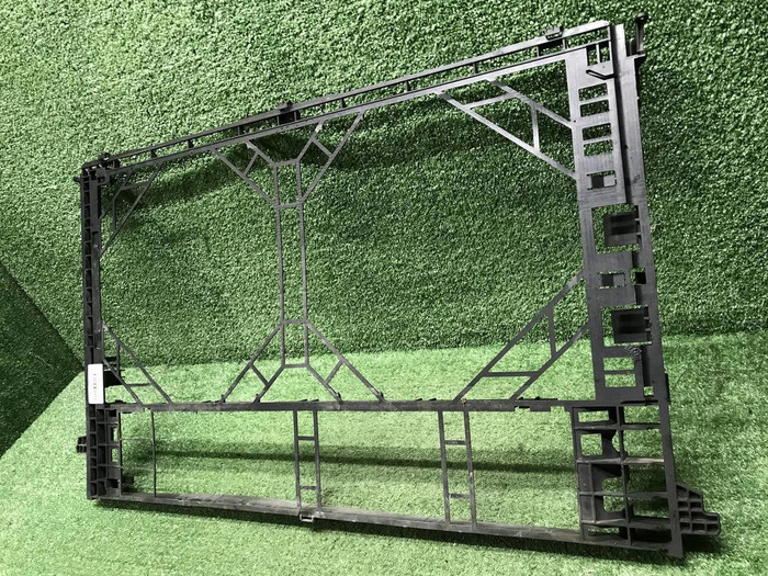 Дефлектор радиатора Porsche Panamera 971 (16-24)