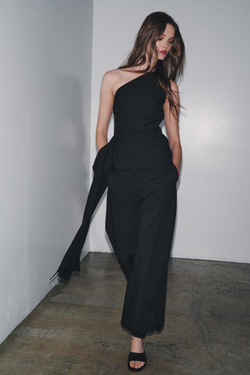 ZARA АСИММЕТРИЧНЫЙ ТОП С ЗАВЯЗКОЙ — ZW COLLECTION, ЧЕРНЫЙ