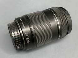 Canon EF-S 18-135mm 3.5-5.6 IS