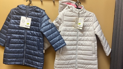 Куртка демисезонная на девочку, размер 104,110